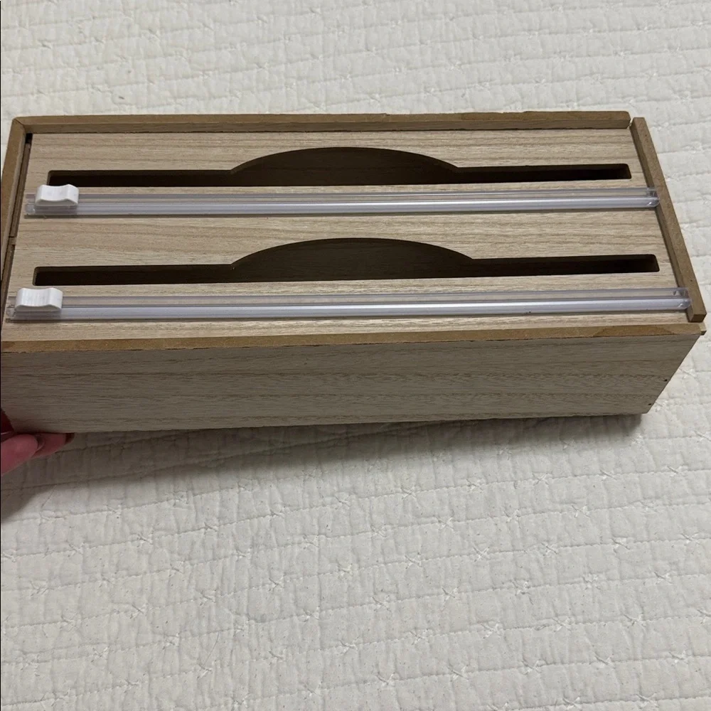 Foil holder
